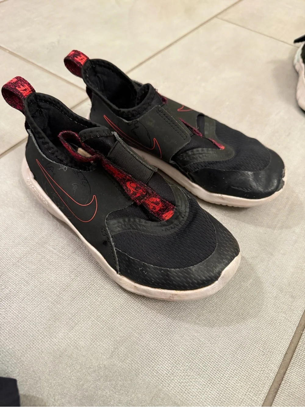 Nike Flex Runner black and crimson size 12.5c